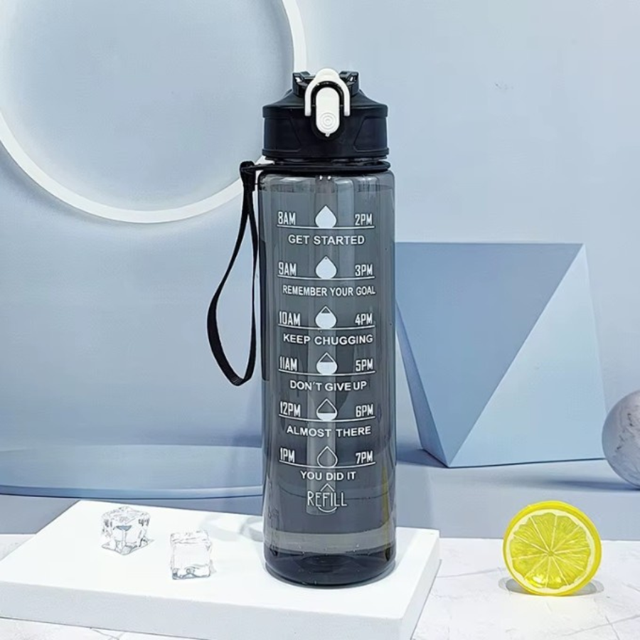 Sticlă de apă 900 ml Glasslook Black, design modern, rezistentă și ușor de transportat, ideală pentru utilizare zilnică